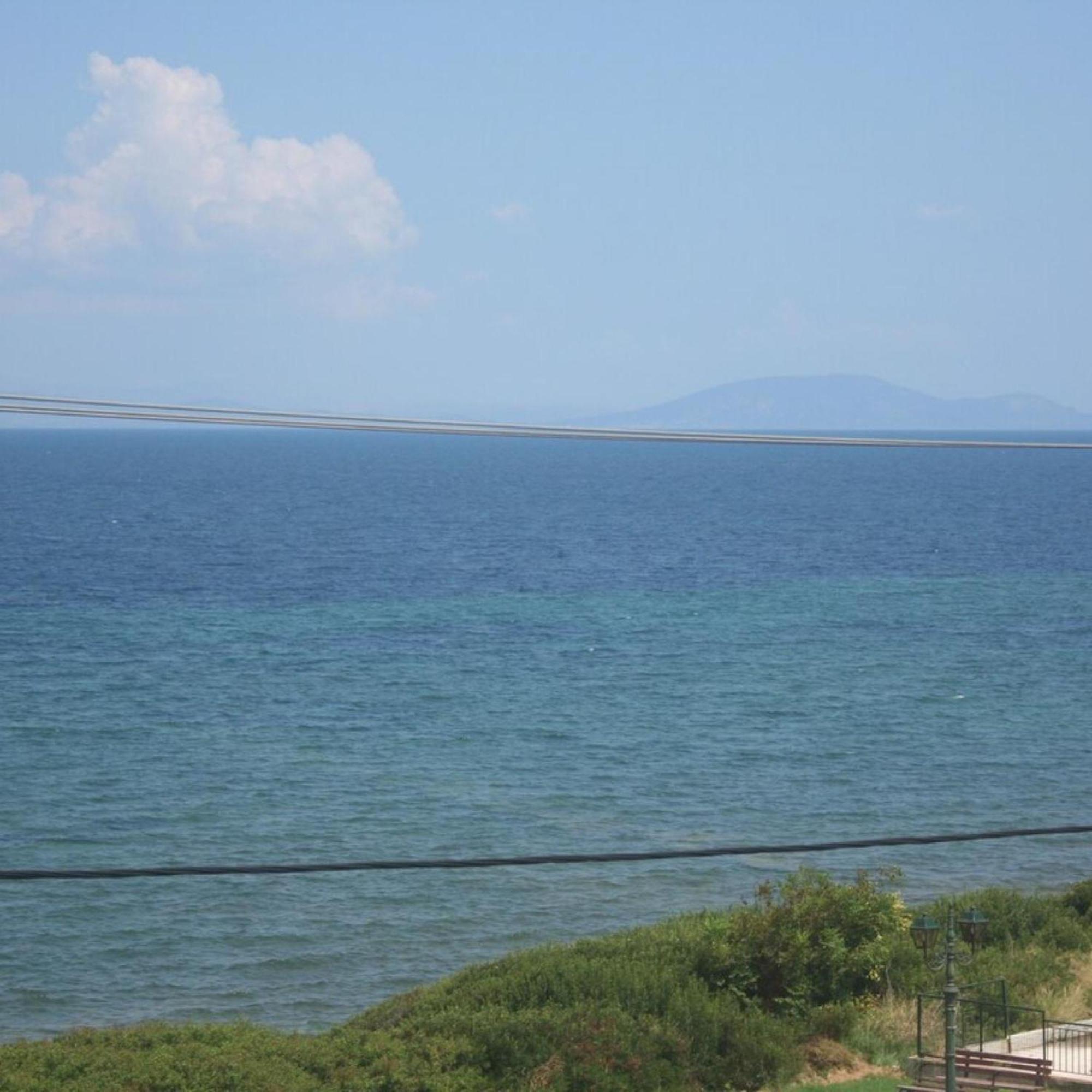 Nea Makri Beach Apartment Zewnętrze zdjęcie